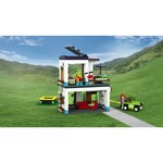 Конструктор LEGO Creator 31068 Современный модульный дом