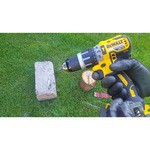 DeWALT DCD796D2