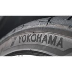 Yokohama Advan Fleva V701 215/55 R17 94W