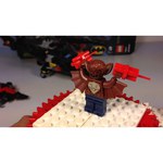 LEGO Super Heroes 76011 Бэтмен: атака на Человека-летучую мышь