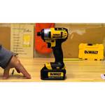 DeWALT DCF885C2