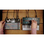 Синтезатор Arturia MicroFreak