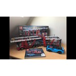 Конструктор LEGO Technic 42098 Автовоз