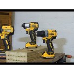 Ударная аккумуляторная дрель-шуруповерт DeWALT DCD709S2T Li-Ion 1.5 А·ч 18 В х2 кейс TSTAK 65 Н·м