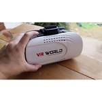 Шлем виртуальной реальности Sony PlayStation VR (CUH-ZVR2) + Camera + 2 Move Motion Controller + PlayStation VR Worlds